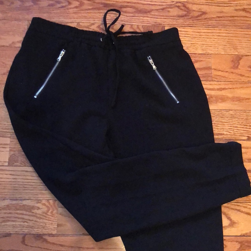 Classy Black Pants with zippers